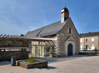 Portail de la chapelle Saint-Lazare©Frédéric Chobard
