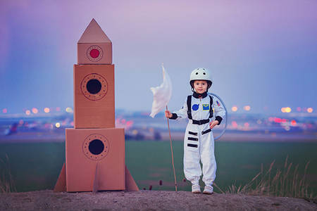 Des histoires à fabriquer des engins volants Des histoires à fabriquer des engins volants