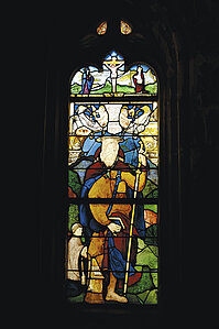 Vitrail Renaissance de la chapelle avec le portrait pr&eacute;sum&eacute; du donateur Jacques Lemesle