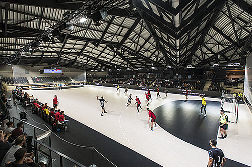 photo de la salle du haras pendant un match de handball