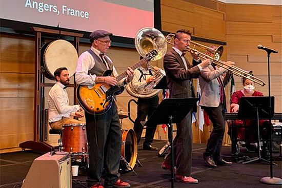 Concert du JujuBees Swing Combo à Austin pendant les Angers Days.
