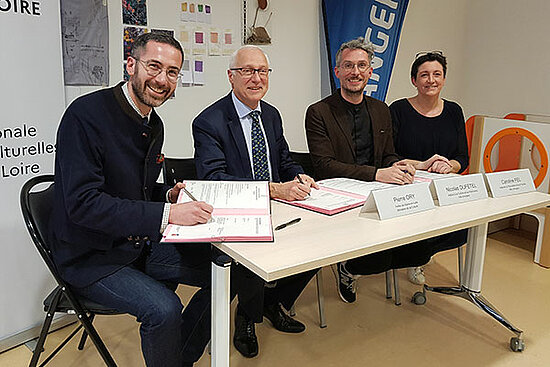 Photo des signataires du Clea d&#039;Angers.