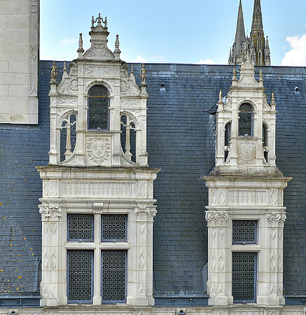 Photos de lucarnes, corps principal de l&#039;h&ocirc;tel de Pinc&eacute;.