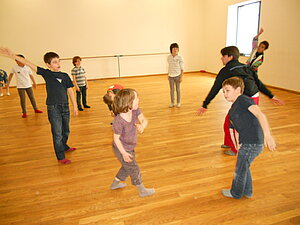 Danse contemporaine &copy; Service &eacute;ducatif Angers, Ville d&rsquo;art et d&rsquo;histoire.