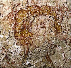 D&eacute;cor repr&eacute;sentant un visage, peint au XIIIe si&egrave;cle &copy; Fr&eacute;d&eacute;ric Chobard