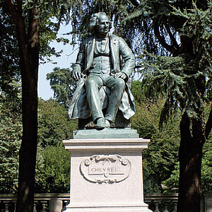 Photo du monument &agrave; Michel-Eug&egrave;ne Chevreul.