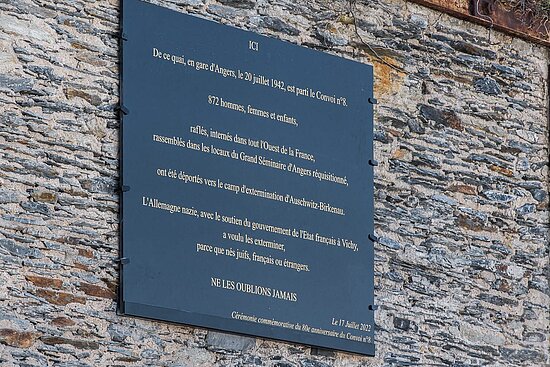 photo de la plaque commémorative
