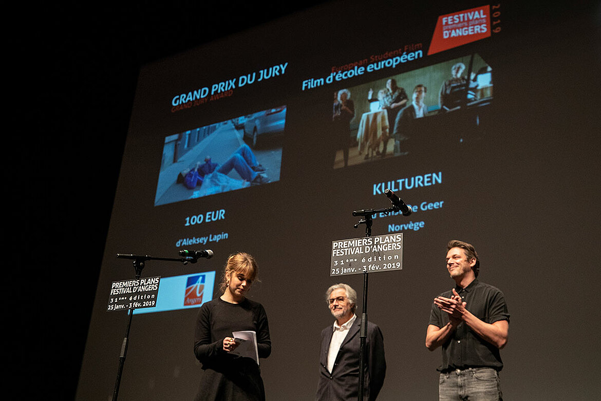 Grand prix du jury, films d'école européens: ex-aequo 100 Eur, d'Aleksey Lapin, et Kulturen, d'Ernst de Geer.