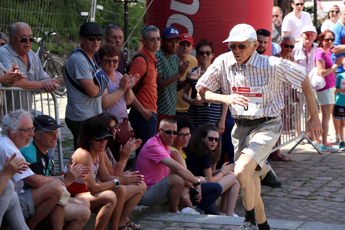 Il n'y a pas d'âge pour faire du sport. La preuve avec le doyen du défi Saint-Maurice, 85 ans.