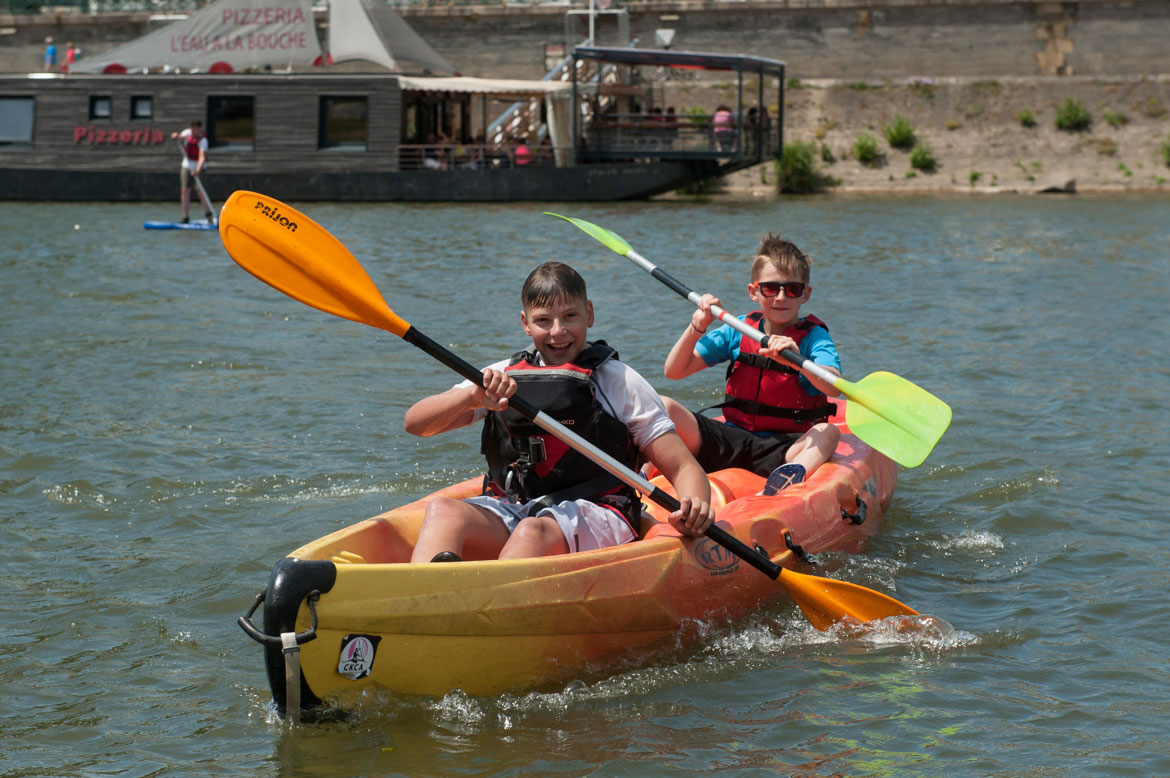 Soleil et bonne humeur étaient au rendez-vous toute la journée, y compris sur l'eau avec les activités nautiques.