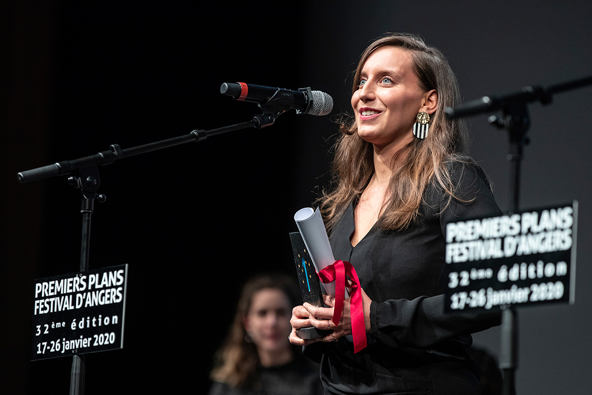 Anaïs Volpé, scénariste  de "Entre les vagues".
