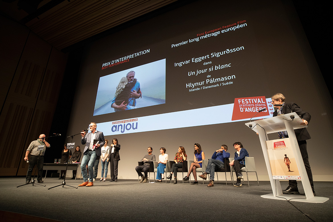 Prix d&#039;interpr&eacute;tation - premier long-m&eacute;trage europ&eacute;en: Ingvar Eggert Sigurosson dans &quot;Un jour si blanc&quot;, de Hlynur Palmason.