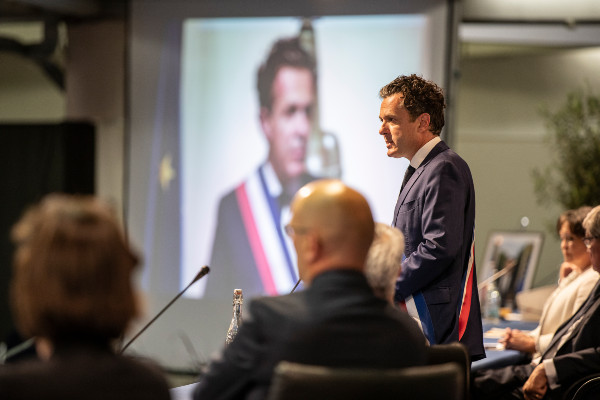 Photo du maire d&#039;Angers Christophe B&eacute;chu, r&eacute;&eacute;lu pour un deuxi&egrave;me mandat.