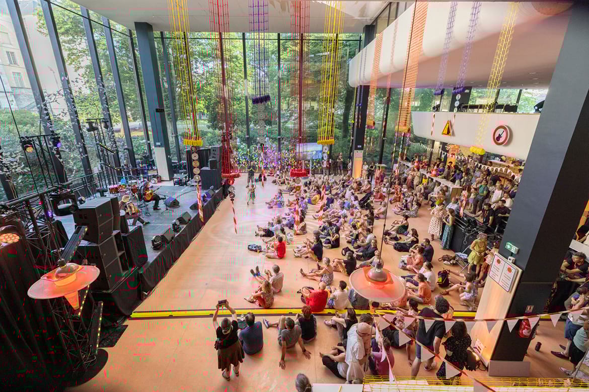 photo d'un concert &agrave; la biblioth&egrave;que toussaint