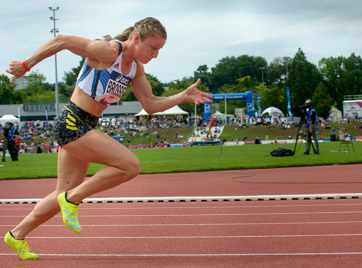 Photo de la course d&#039;Amandine Brossier en finale du 400m