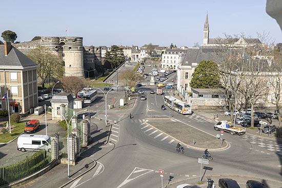 Vue aérienne des places Kennedy et de l'Académie