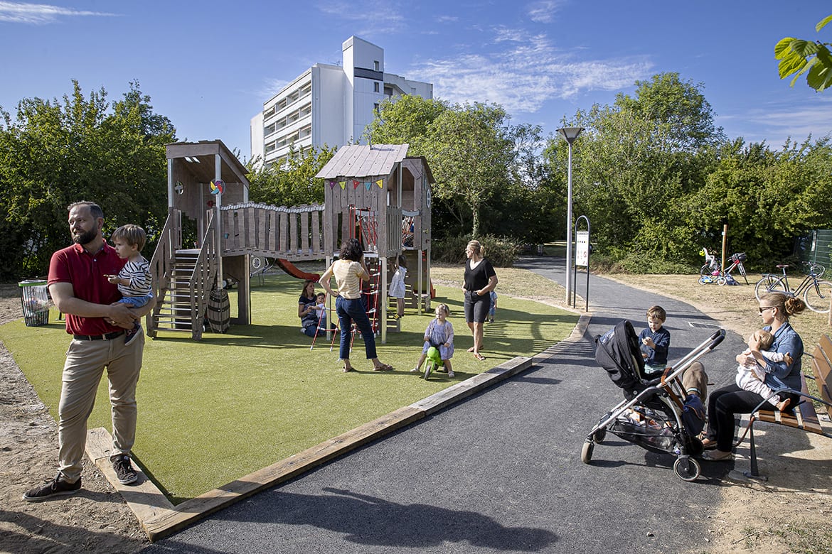 Photo de l'inauguration du parc de la Madeleine.