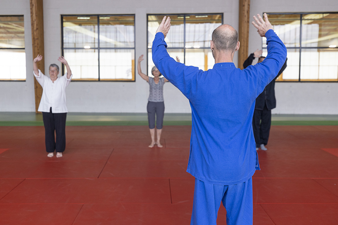 Photo des portes ouvertes de l&#039;association Les Mains du tai-ji. 