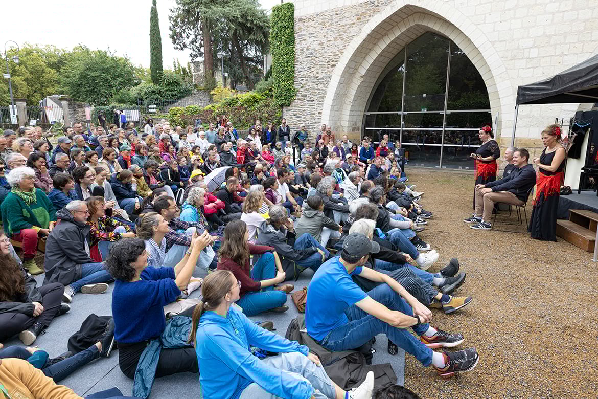 Edition 2025 du festival des Accroche-coeurs à Angers