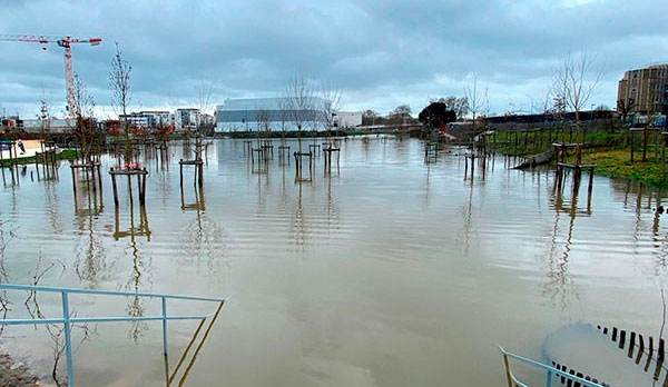 Le parc Saint-Serge inondé à Angers