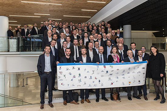 Photo des signataire de la charte pour le développement immobilier équilibré du territoire angevin.