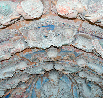 Les voussures du portail de la cathédrale Saint-Maurice à Angers