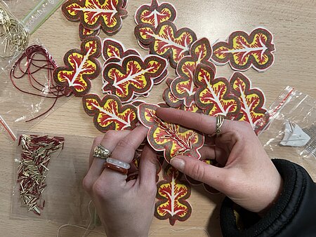photo de broderie &agrave; la cannetille