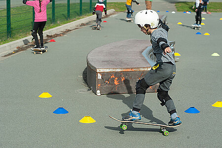 Initiation au skate parent-enfant