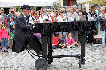 Macadam Piano