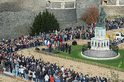 Le Roi René est de retour au pied du château