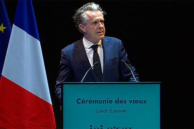 Le discours des v&oelig;ux de Christophe B&eacute;chu