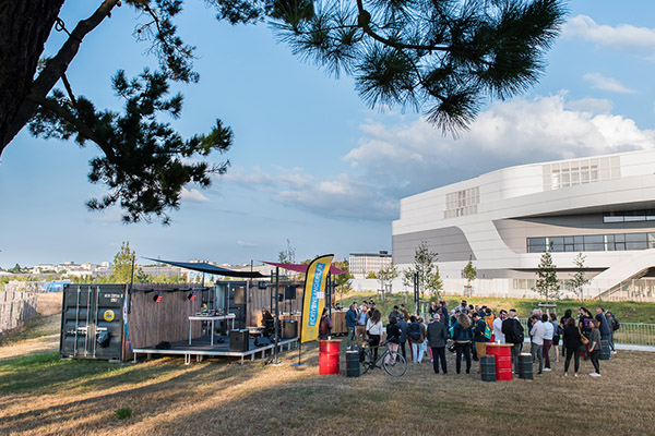 Deux containers à musique inaugurés parc Saint-Serge