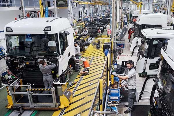Scania passe &agrave; l'&eacute;lectrique pour 70 millions d'euros