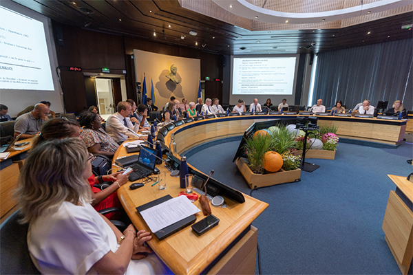 Réunion du conseil municipal, lundi 25 septembre