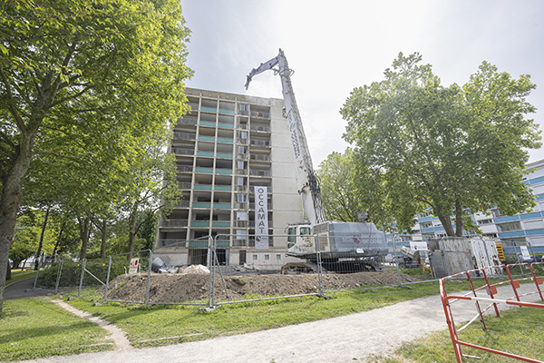 Deux tours "grignotées" à Monplaisir dans le cadre de la rénovation urbaine