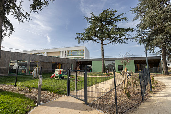 Le groupe scolaire Gérard-Philipe et la crèche La Farandole inaugurés