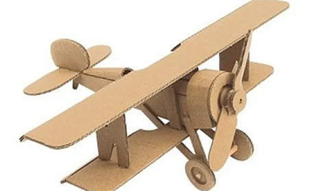 Atelier maquette de biplan