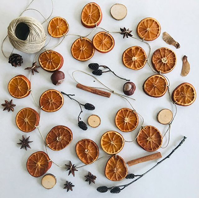 Recycl'art "guirlandes de Noël"